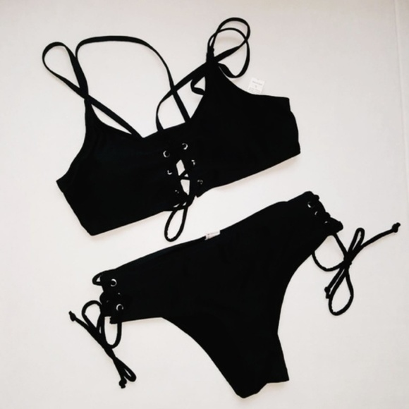 Other - NWOT CUTE BLACK TIE BIKINI